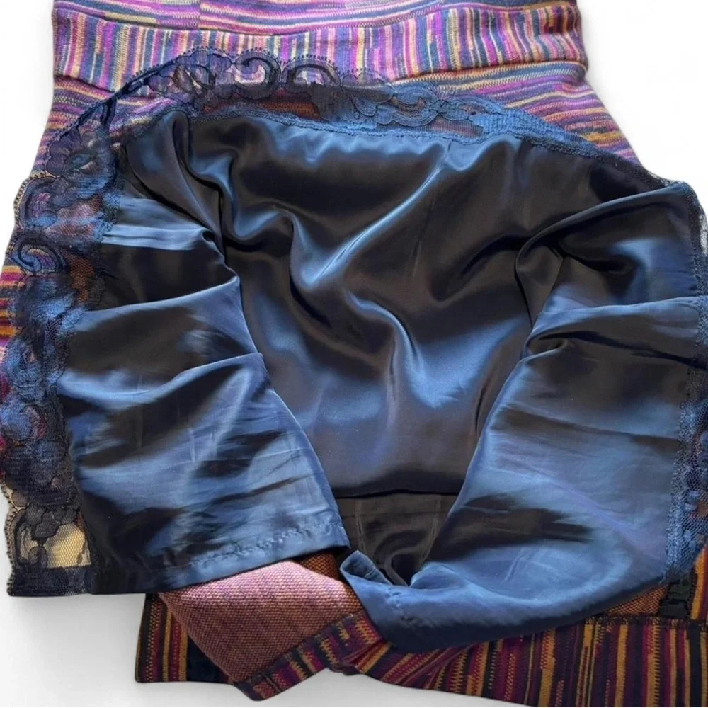 Trina Turk Women's 2 Ponte Jacquard Monarch Dress in Wineberry Sheath - Picture 3 of 6